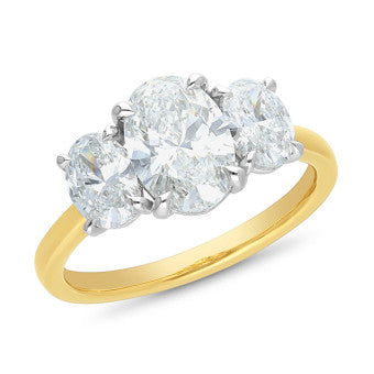 18Ct Yellow & White Gold Lab-Grown Oval Diamond Ring (2.5Ct Tdw)