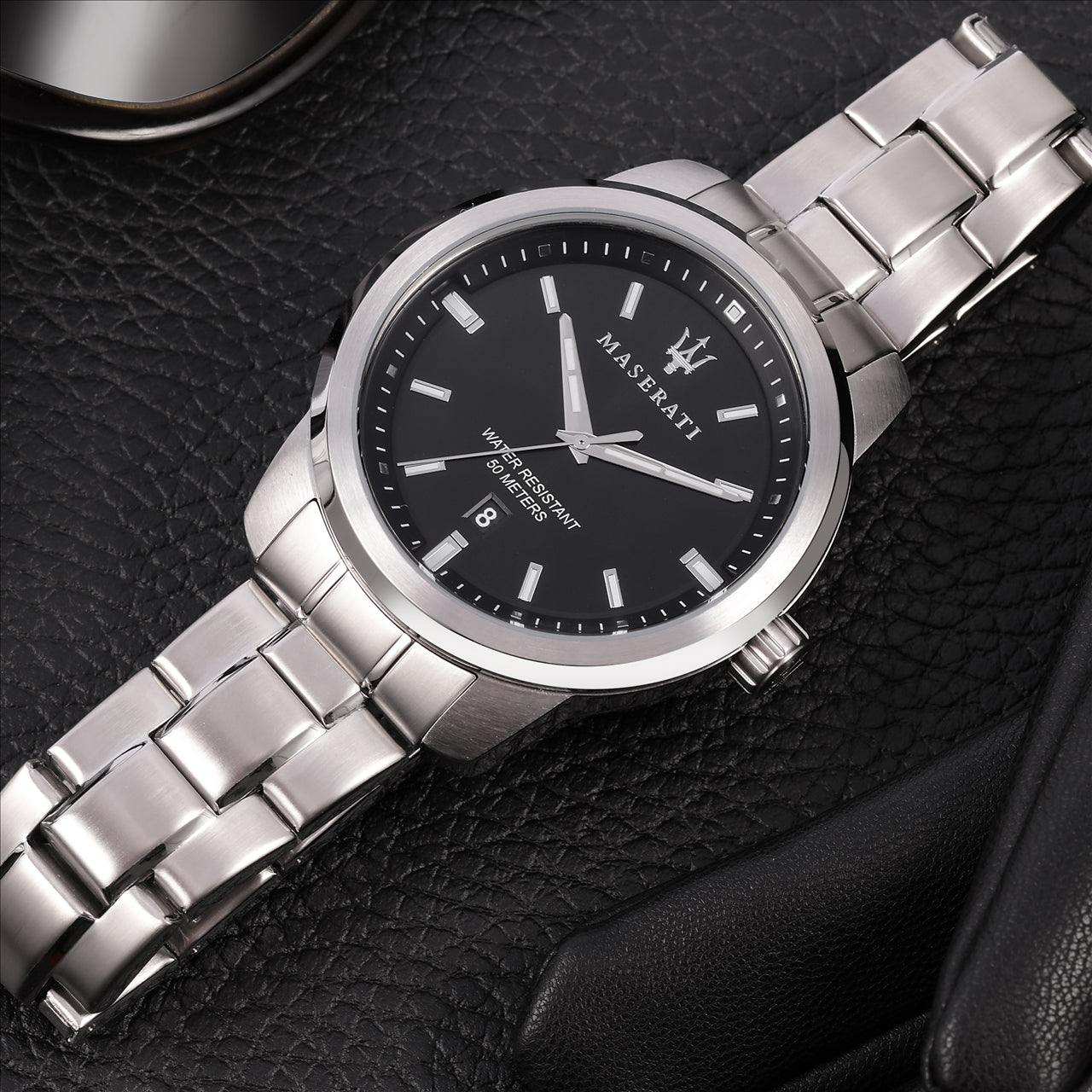 Maserati Successo 44Mm Black Dial Ss Bracelet