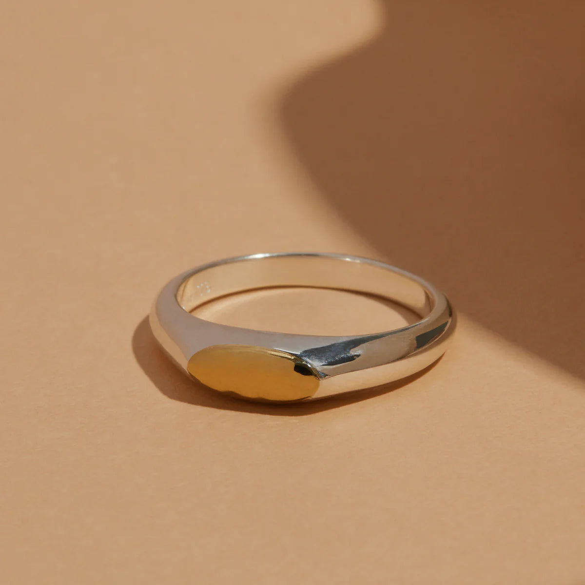 Najo The Artiste Ring