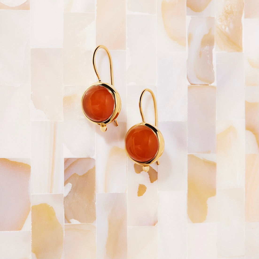 Najo Geranio Red Onyx Yellow Gold Earrings