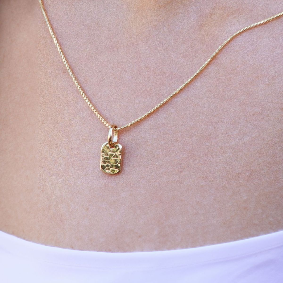 Najo Tigger Yellow Gold Necklace