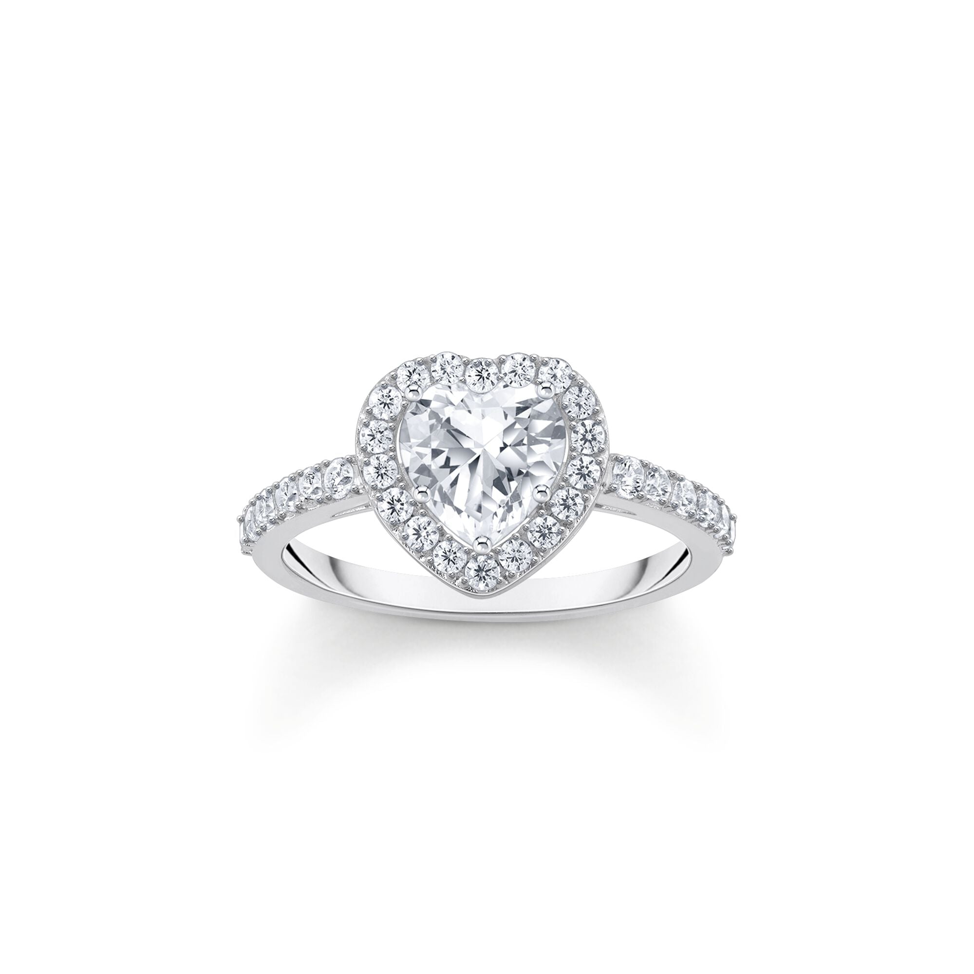 Halo ring with white, heart-shaped zirconia | The Jewellery Boutique